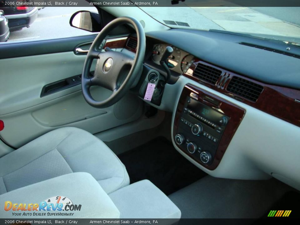 2006 Chevrolet Impala LS Black / Gray Photo #18