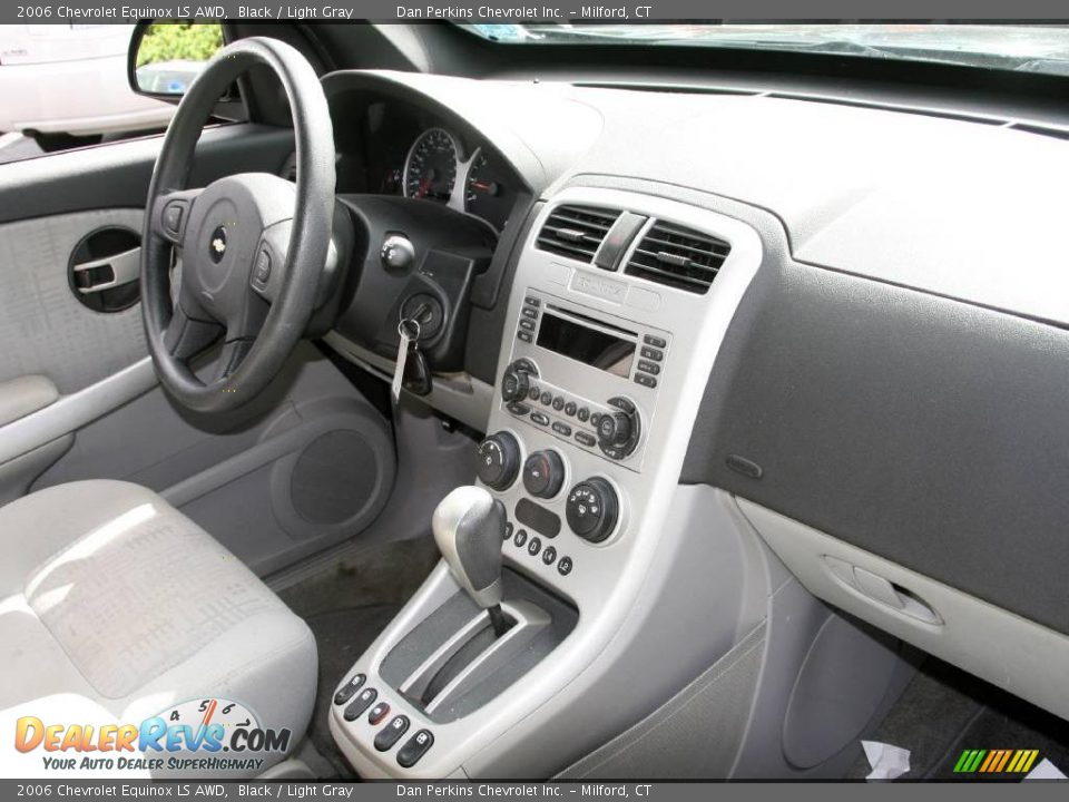 2006 Chevrolet Equinox LS AWD Black / Light Gray Photo #11