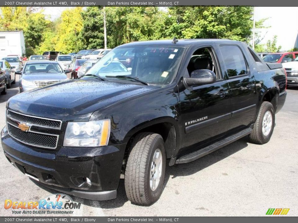 2007 Chevrolet Avalanche LT 4WD Black / Ebony Photo #1