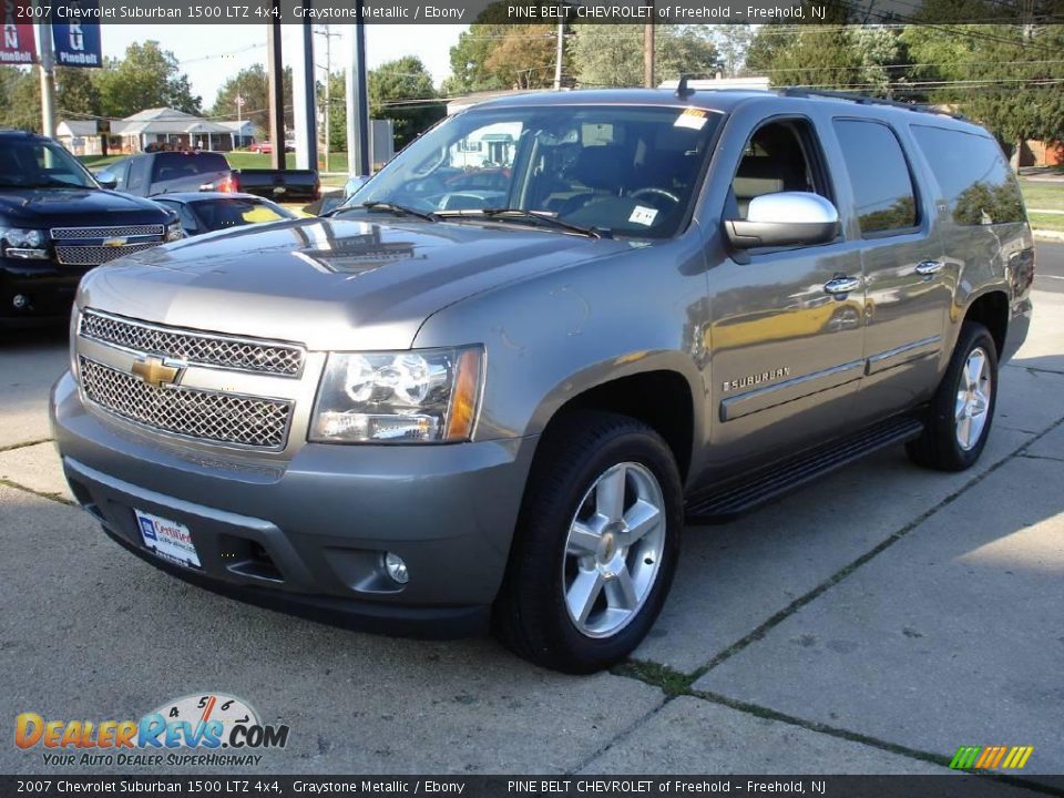 2007 Chevrolet Suburban 1500 LTZ 4x4 Graystone Metallic / Ebony Photo #1