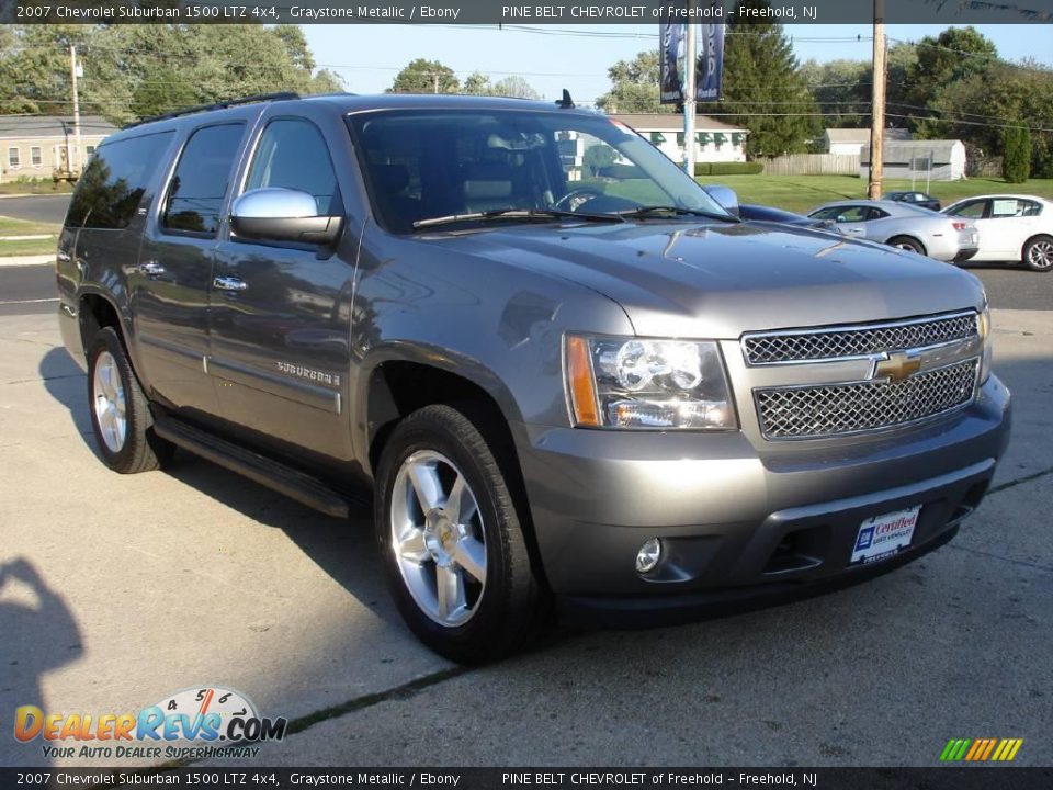 2007 Chevrolet Suburban 1500 LTZ 4x4 Graystone Metallic / Ebony Photo #2