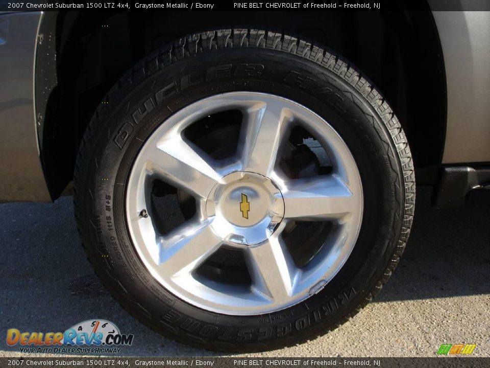 2007 Chevrolet Suburban 1500 LTZ 4x4 Graystone Metallic / Ebony Photo #6