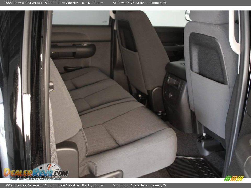 2009 Chevrolet Silverado 1500 LT Crew Cab 4x4 Black / Ebony Photo #5