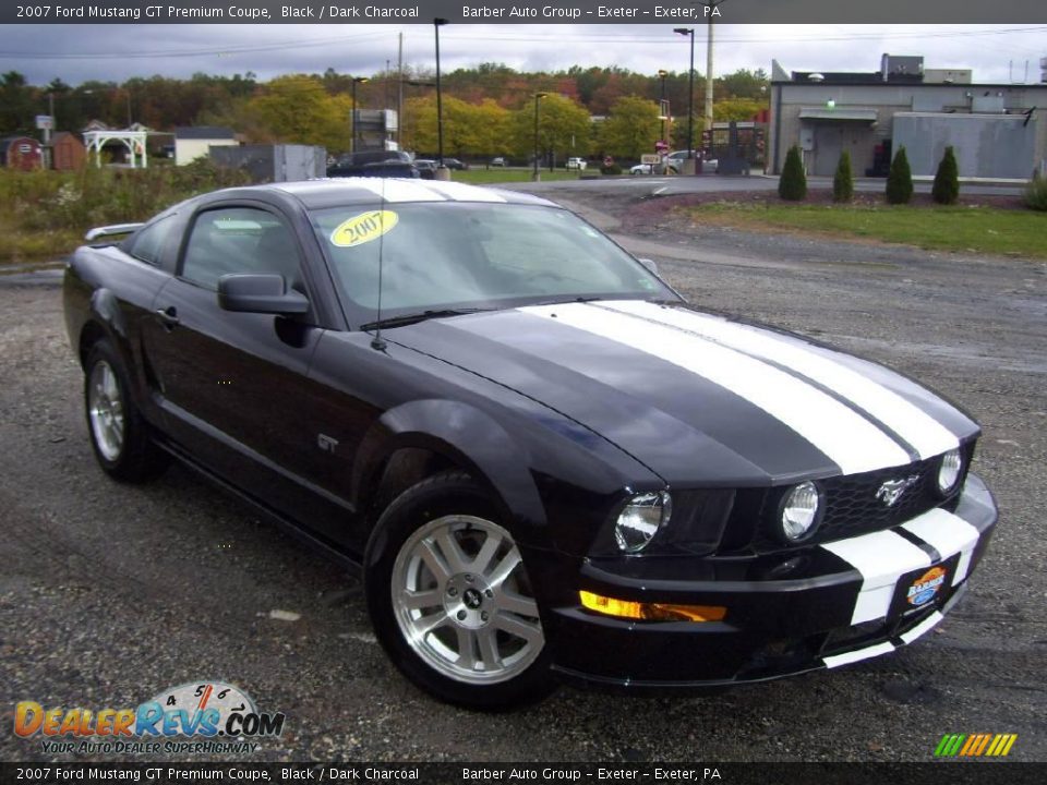 2007 Ford Mustang GT Premium Coupe Black / Dark Charcoal Photo #3