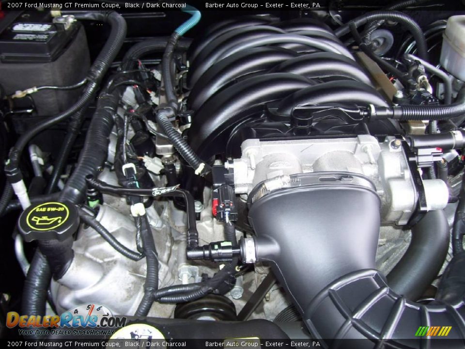 2007 Ford Mustang GT Premium Coupe Black / Dark Charcoal Photo #11