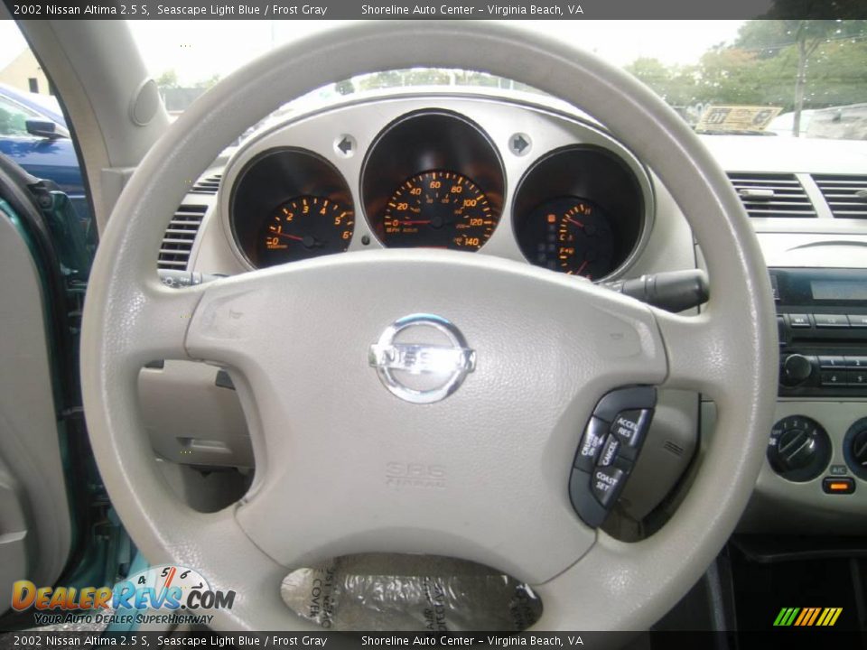2002 Nissan Altima 2.5 S Seascape Light Blue / Frost Gray Photo #16
