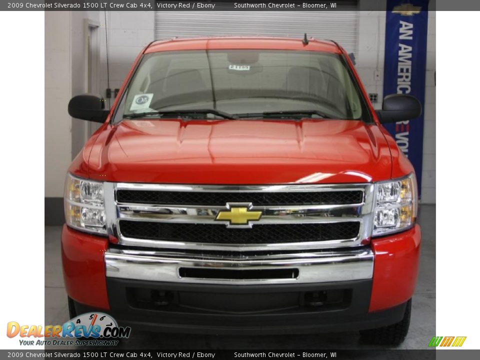 2009 Chevrolet Silverado 1500 LT Crew Cab 4x4 Victory Red / Ebony Photo #2