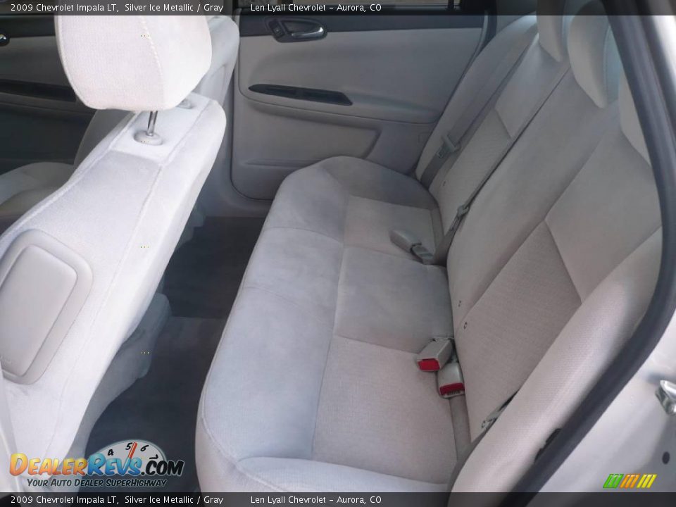 2009 Chevrolet Impala LT Silver Ice Metallic / Gray Photo #10