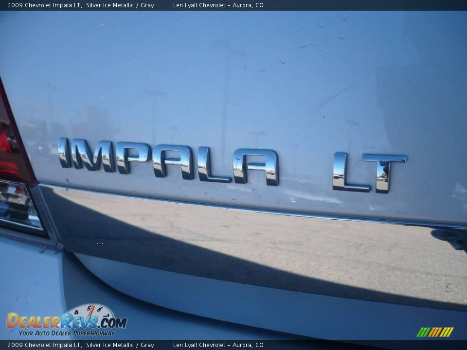 2009 Chevrolet Impala LT Silver Ice Metallic / Gray Photo #12