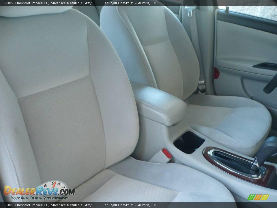 2009 Chevrolet Impala LT Silver Ice Metallic / Gray Photo #13