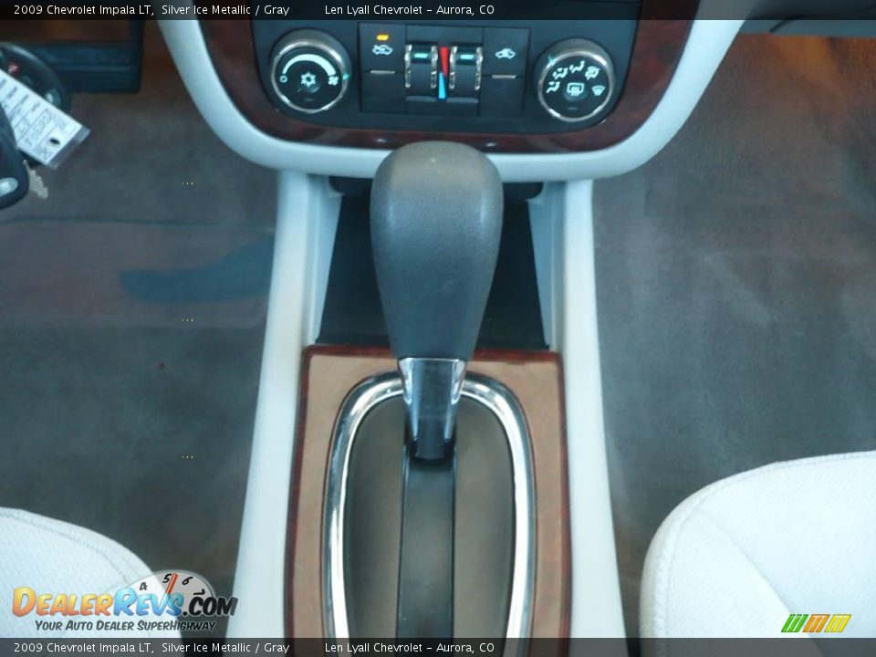 2009 Chevrolet Impala LT Silver Ice Metallic / Gray Photo #18