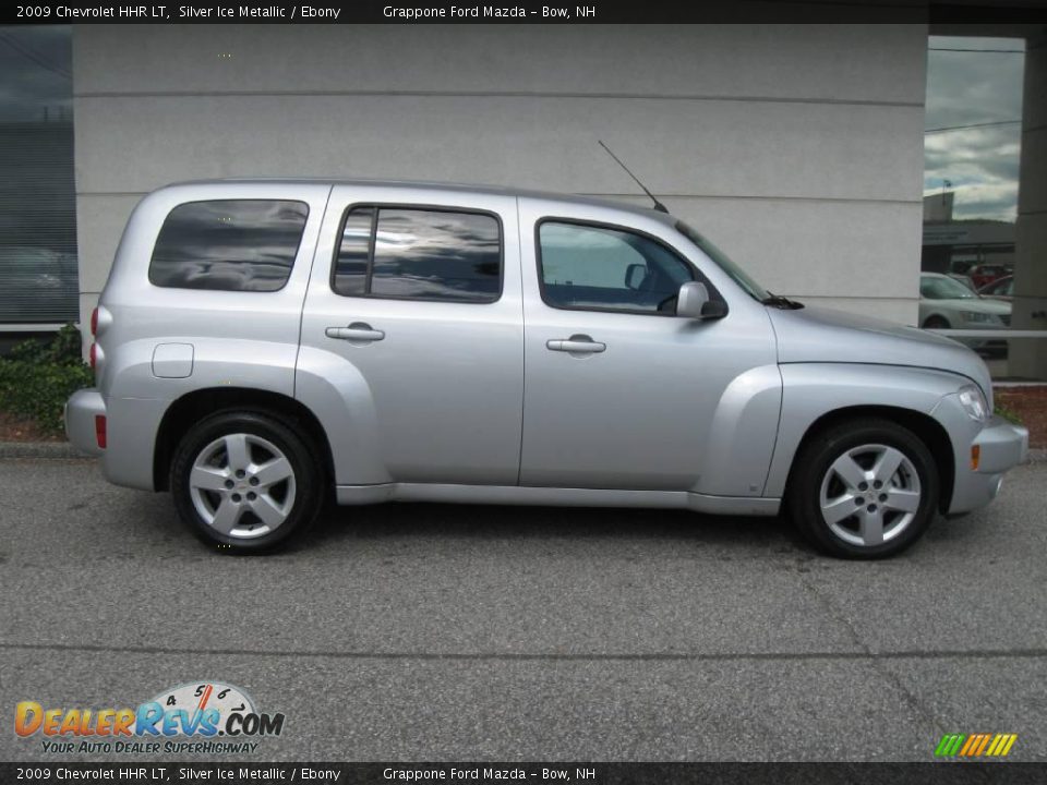 2009 Chevrolet HHR LT Silver Ice Metallic / Ebony Photo #2
