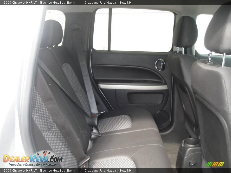 2009 Chevrolet HHR LT Silver Ice Metallic / Ebony Photo #4