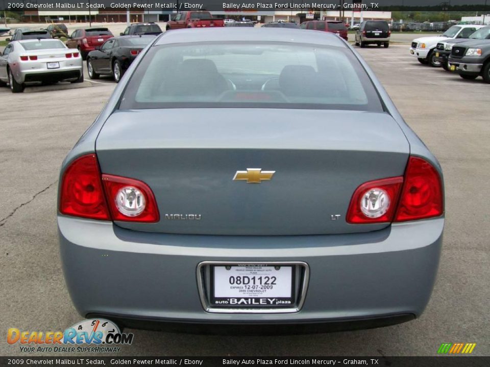 2009 Chevrolet Malibu LT Sedan Golden Pewter Metallic / Ebony Photo #5
