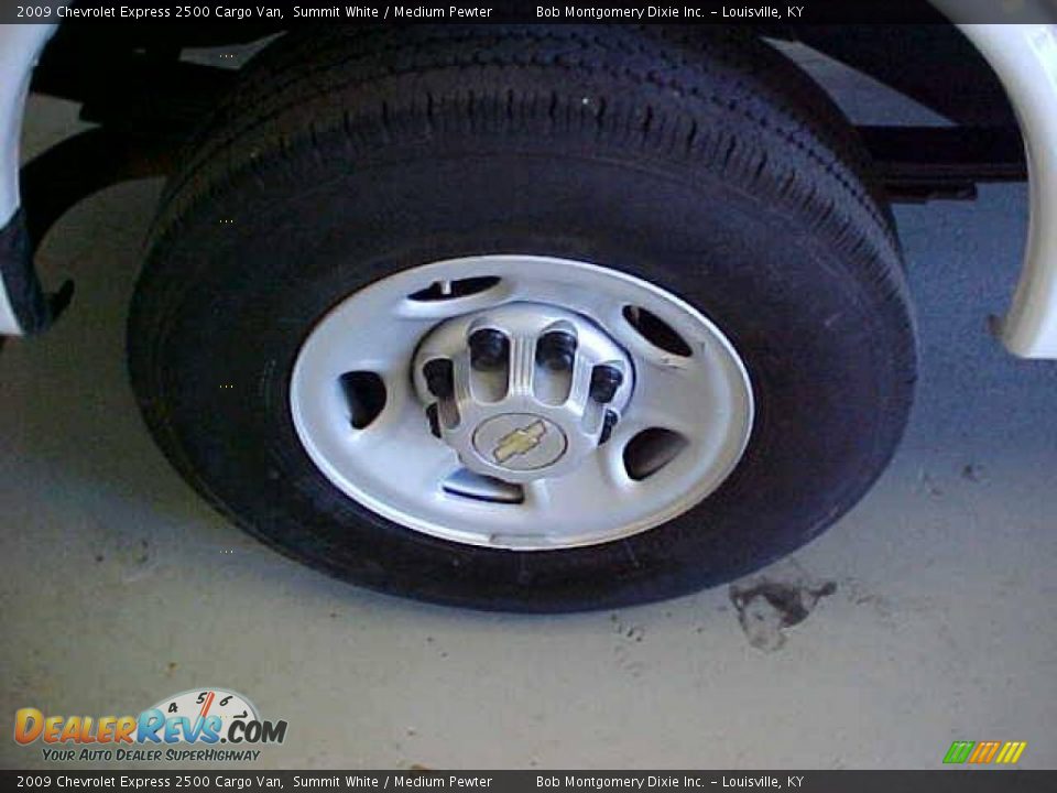 2009 Chevrolet Express 2500 Cargo Van Summit White / Medium Pewter Photo #12