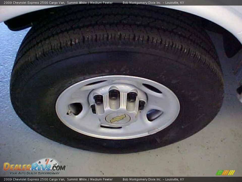 2009 Chevrolet Express 2500 Cargo Van Summit White / Medium Pewter Photo #23