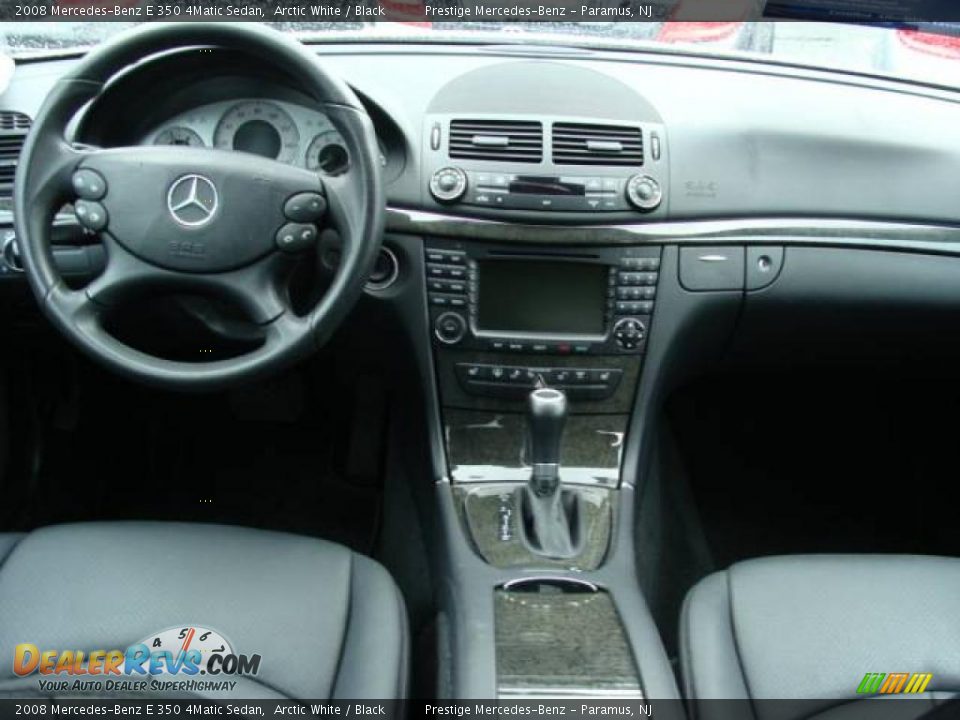 2008 Mercedes-Benz E 350 4Matic Sedan Arctic White / Black Photo #10