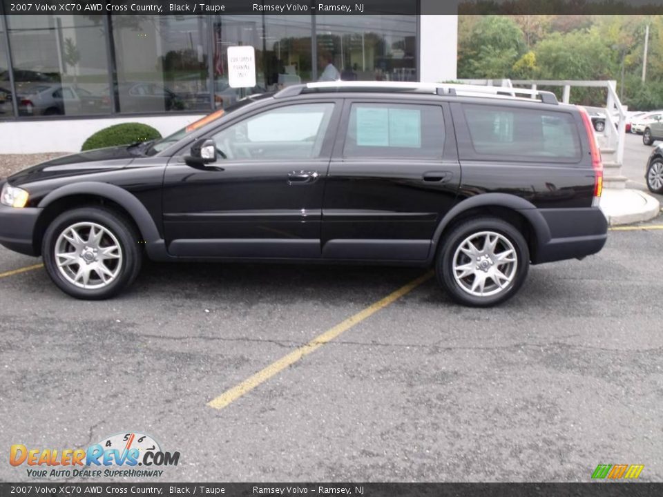 2007 Volvo XC70 AWD Cross Country Black / Taupe Photo #2