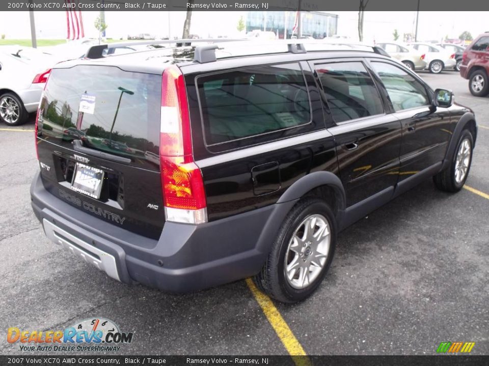 2007 Volvo XC70 AWD Cross Country Black / Taupe Photo #5
