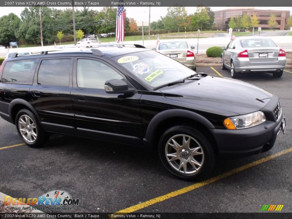 2007 Volvo XC70 AWD Cross Country Black / Taupe Photo #6