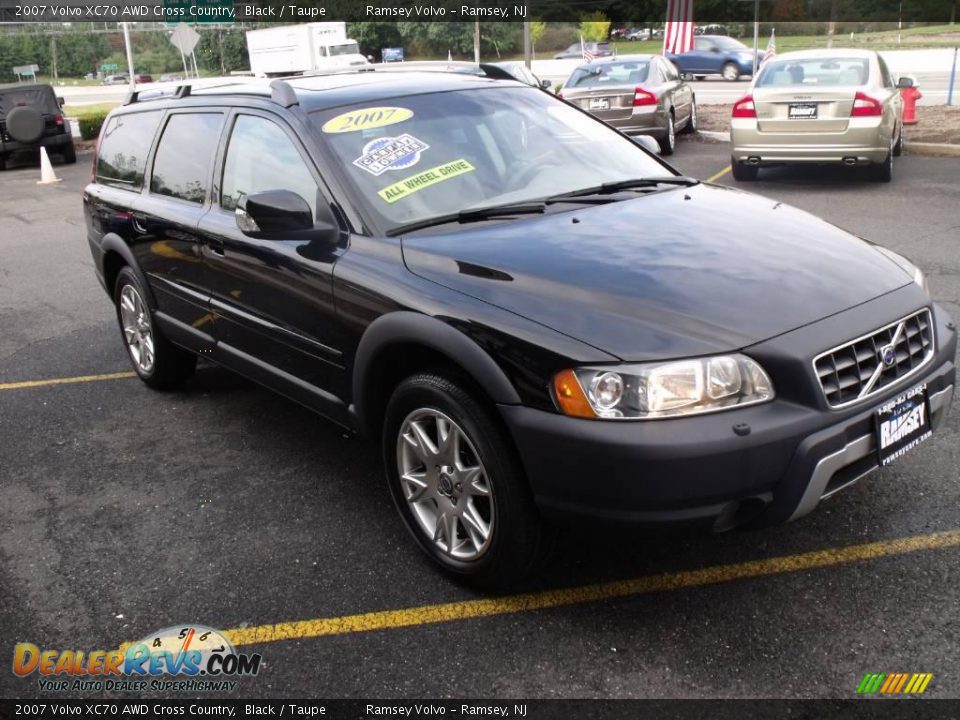 2007 Volvo XC70 AWD Cross Country Black / Taupe Photo #7