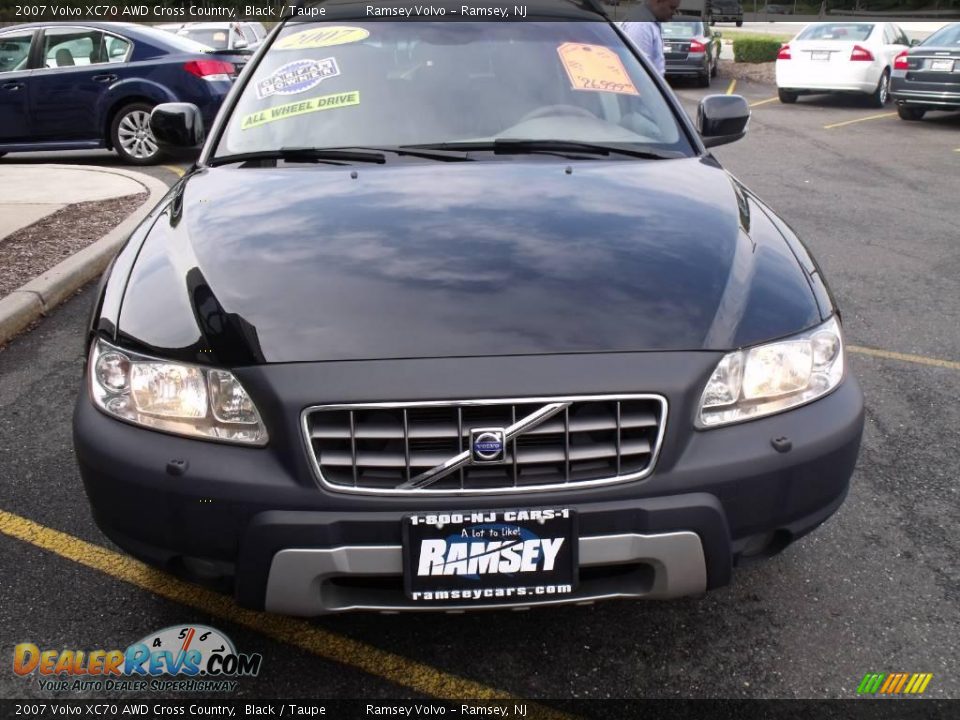2007 Volvo XC70 AWD Cross Country Black / Taupe Photo #8