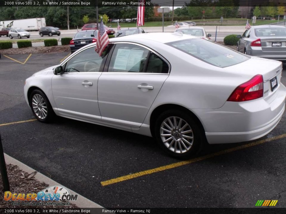 2008 Volvo S80 3.2 Ice White / Sandstone Beige Photo #3