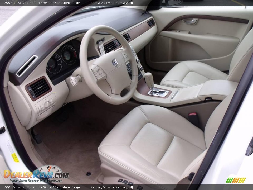 2008 Volvo S80 3.2 Ice White / Sandstone Beige Photo #13