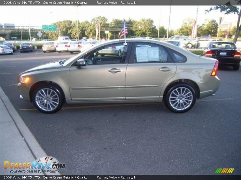 2008 Volvo S40 T5 AWD Gecko Green Metallic / Quartz Photo #3