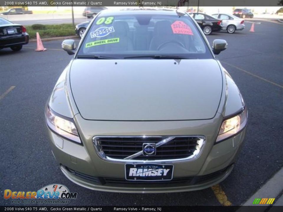 2008 Volvo S40 T5 AWD Gecko Green Metallic / Quartz Photo #8