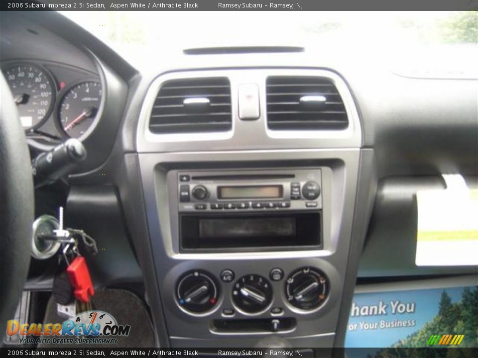 2006 Subaru Impreza 2.5i Sedan Aspen White / Anthracite Black Photo #10
