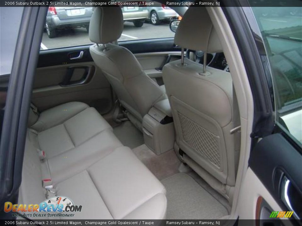 2006 Subaru Outback 2.5i Limited Wagon Champagne Gold Opalescent / Taupe Photo #15