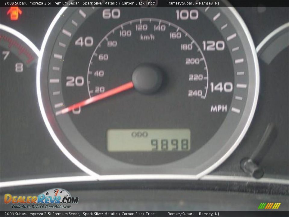 2009 Subaru Impreza 2.5i Premium Sedan Spark Silver Metallic / Carbon Black Tricot Photo #9