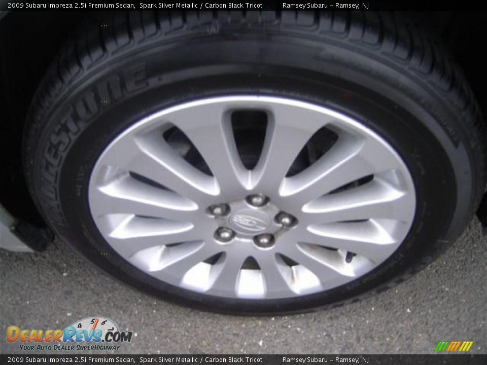 2009 Subaru Impreza 2.5i Premium Sedan Spark Silver Metallic / Carbon Black Tricot Photo #19