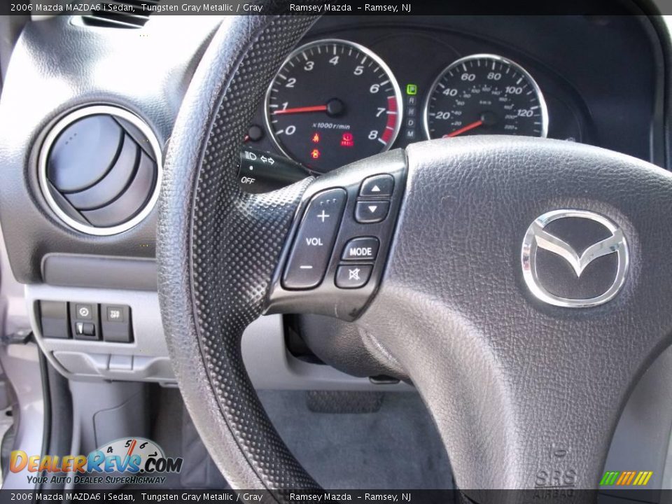 2006 Mazda MAZDA6 i Sedan Tungsten Gray Metallic / Gray Photo #14