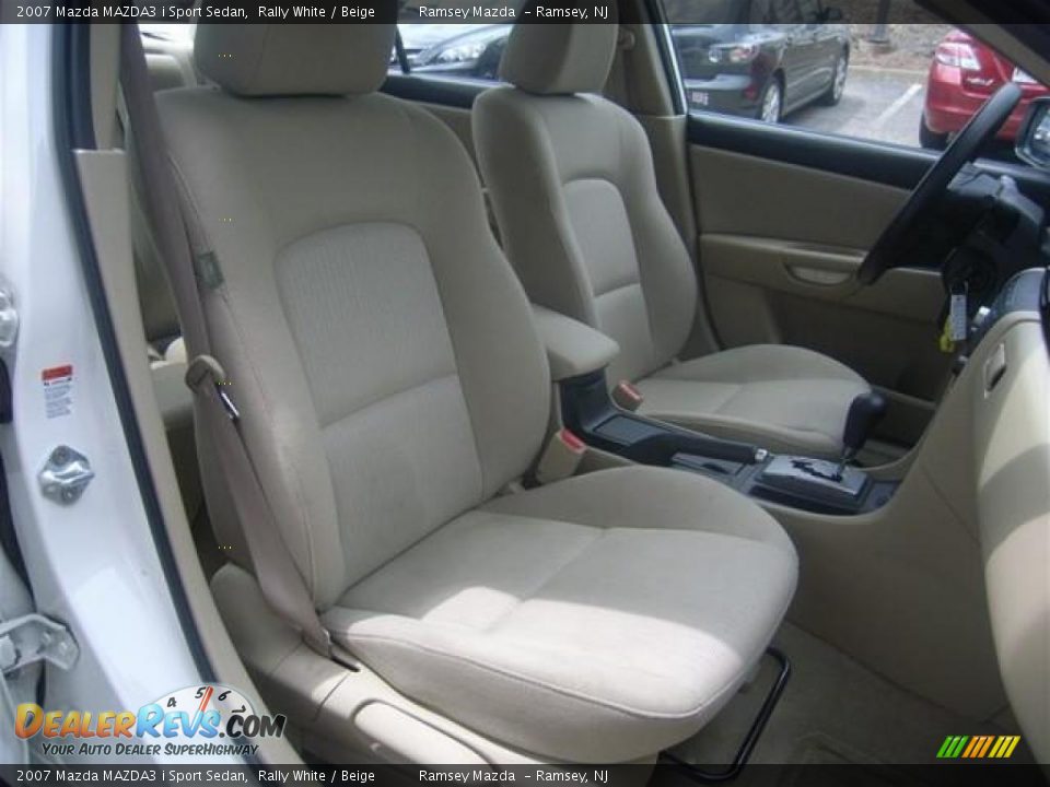 2007 Mazda MAZDA3 i Sport Sedan Rally White / Beige Photo #11