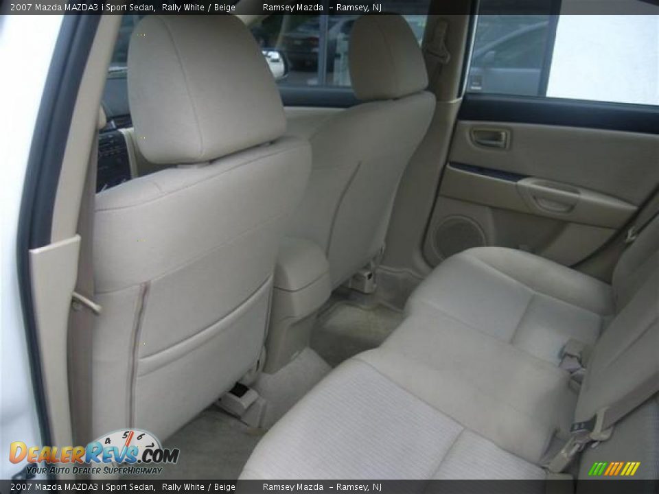 2007 Mazda MAZDA3 i Sport Sedan Rally White / Beige Photo #19