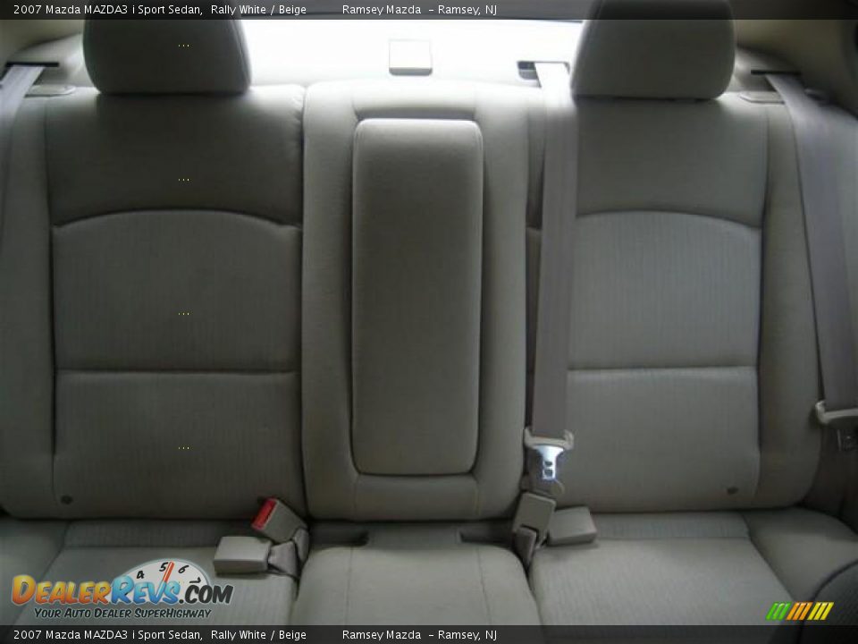 2007 Mazda MAZDA3 i Sport Sedan Rally White / Beige Photo #21