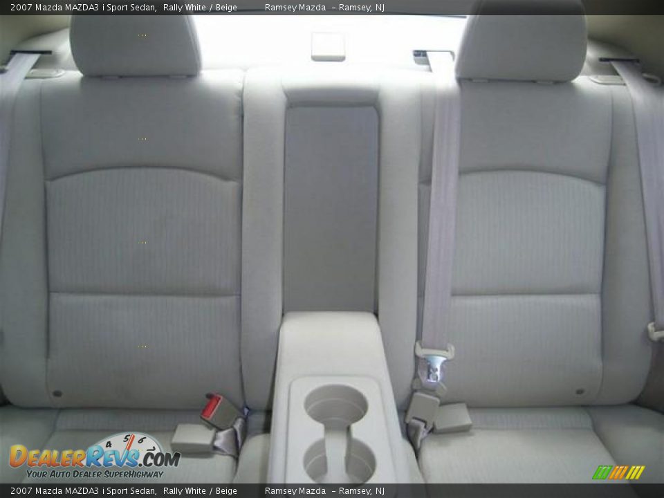 2007 Mazda MAZDA3 i Sport Sedan Rally White / Beige Photo #22