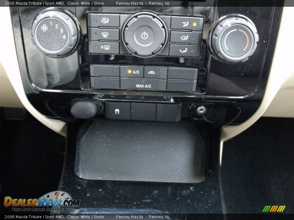 2008 Mazda Tribute i Sport 4WD Classic White / Stone Photo #31