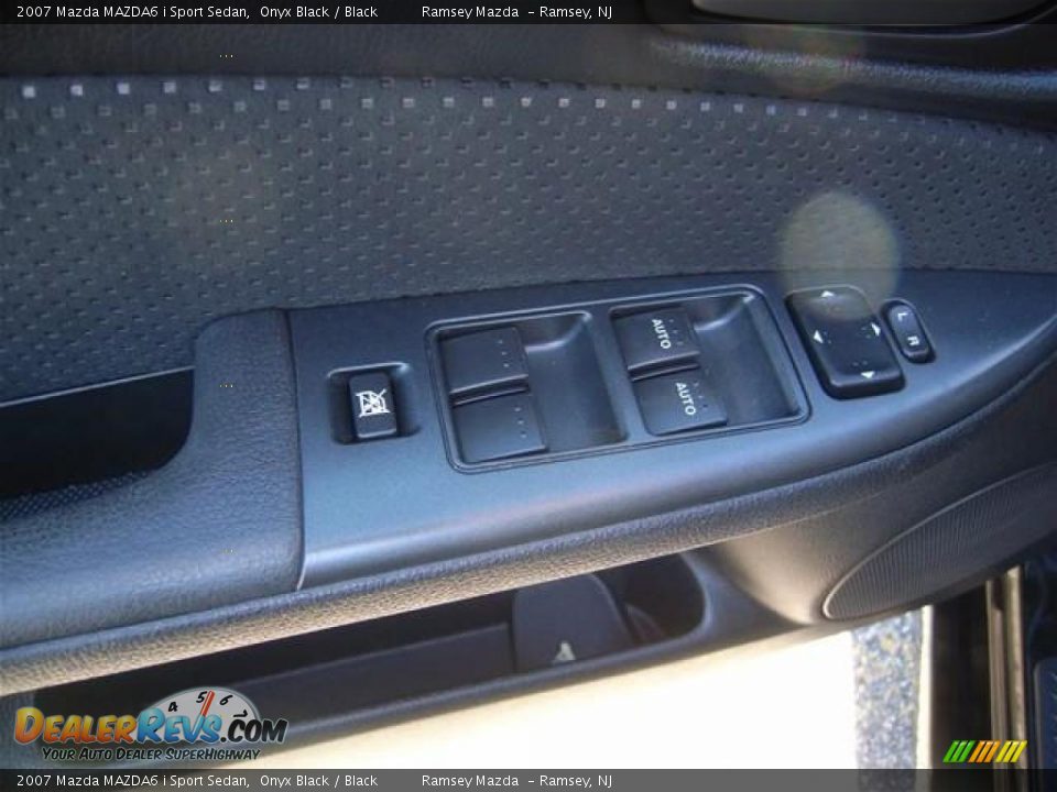 2007 Mazda MAZDA6 i Sport Sedan Onyx Black / Black Photo #14