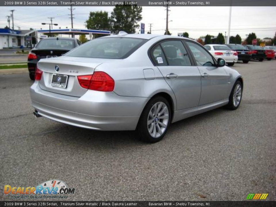 2009 BMW 3 Series 328i Sedan Titanium Silver Metallic / Black Dakota Leather Photo #5