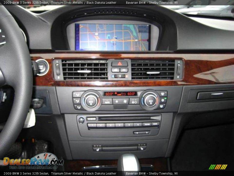 2009 BMW 3 Series 328i Sedan Titanium Silver Metallic / Black Dakota Leather Photo #15