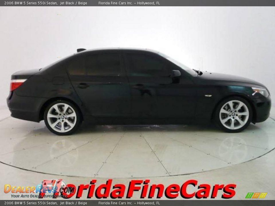 2006 BMW 5 Series 550i Sedan Jet Black / Beige Photo #4