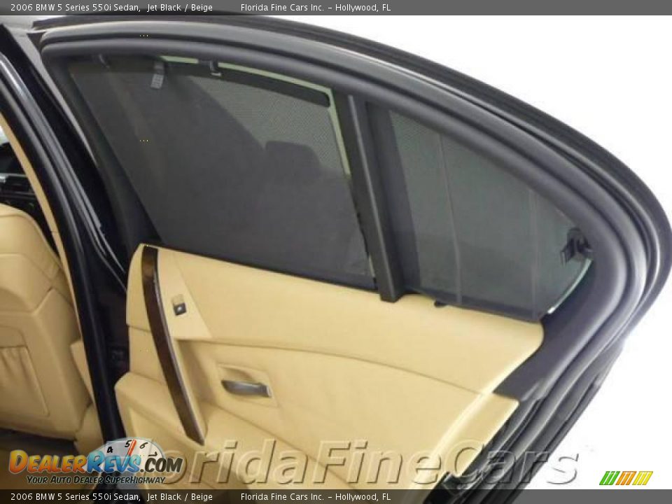 2006 BMW 5 Series 550i Sedan Jet Black / Beige Photo #12
