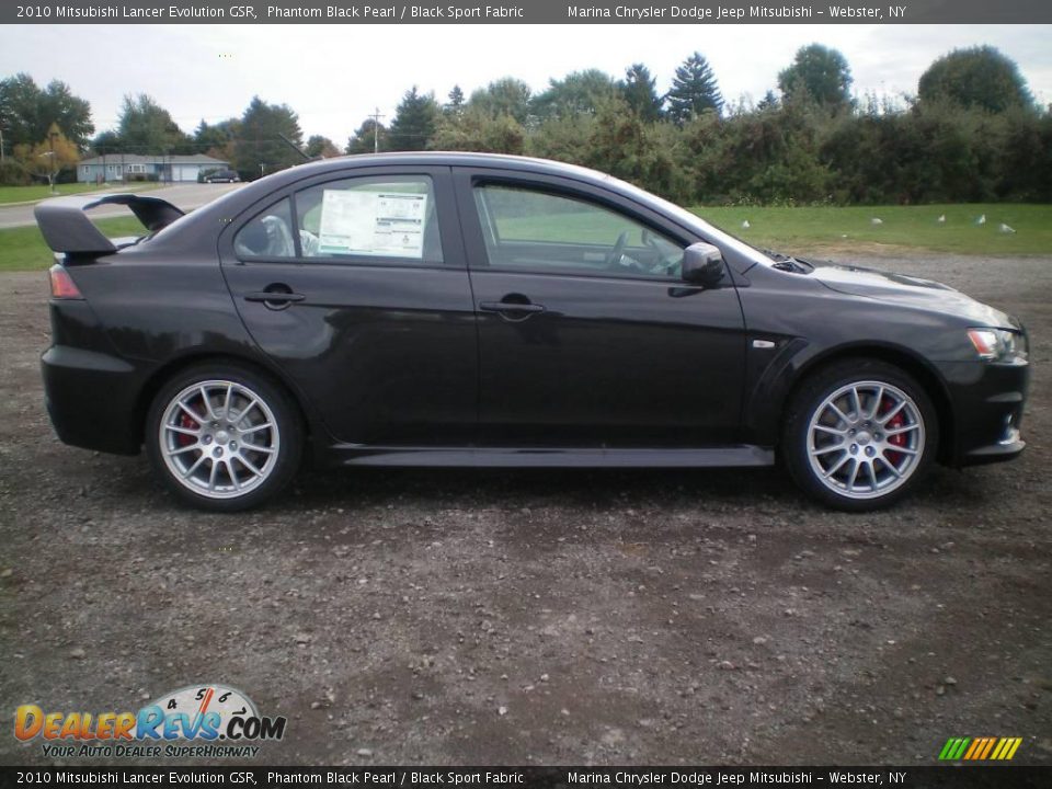 2010 Mitsubishi Lancer Evolution GSR Phantom Black Pearl / Black Sport Fabric Photo #4