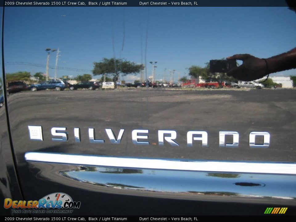 2009 Chevrolet Silverado 1500 LT Crew Cab Black / Light Titanium Photo #4