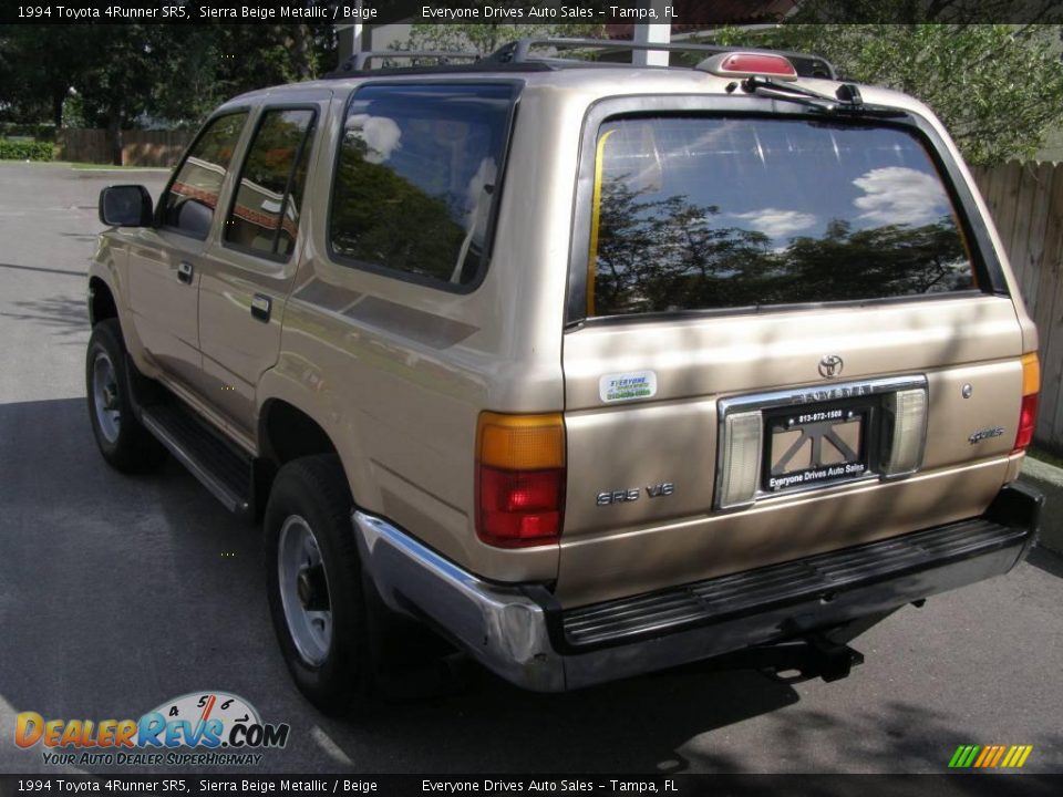 1994 Toyota 4Runner SR5 Sierra Beige Metallic / Beige Photo #25