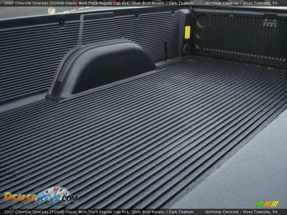 2007 Chevrolet Silverado 2500HD Classic Work Truck Regular Cab 4x4 Silver Birch Metallic / Dark Titanium Photo #10