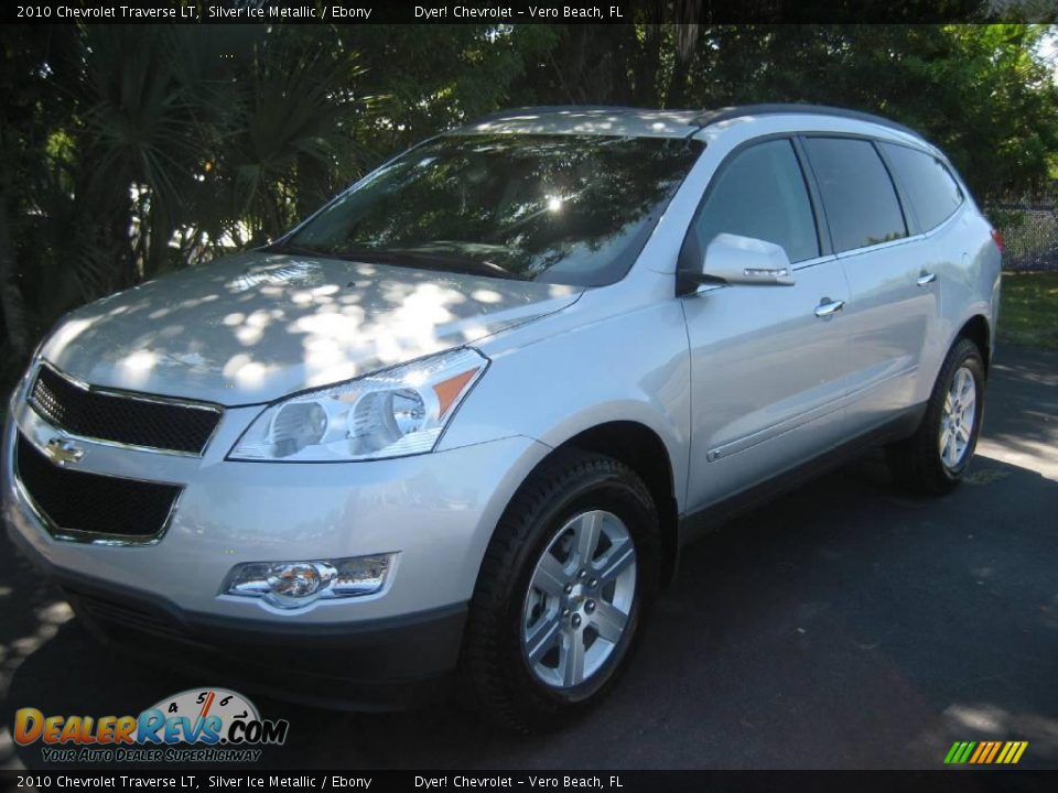 2010 Chevrolet Traverse LT Silver Ice Metallic / Ebony Photo #1